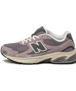 New Balance 2010