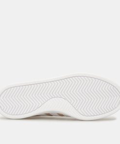 Alternative view of Women's Grand Court Cloudfoam Lifestyle Court Comfort Shoe