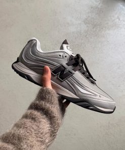 Alternative view of New Balance RC56