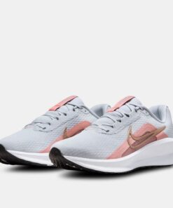 Alternative view of Women's Downshifter 13 Road Running Shoes