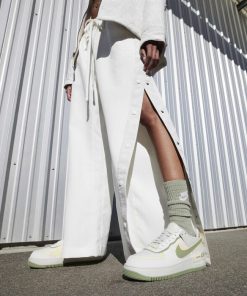 Alternative view of Women's Air Force 1 Shadow Shoes