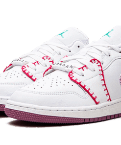 Alternative view of air jodan 1 Low White Light Bordeaux