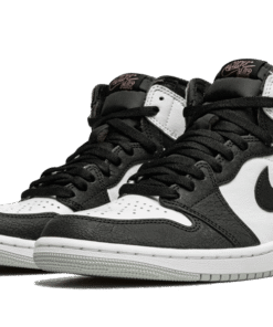 Alternative view of air jodan 1 Retro High OG Bleached Coral