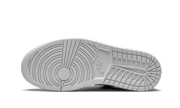 air jodan 1 Low Chicago Flip - Image 4