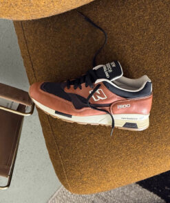 Alternative view of New Balance 1500 *Made in England*