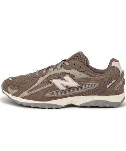 New Balance 204L