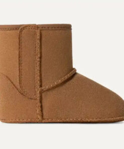 Alternative view of Baby Classic Boot And Lovey Blanket