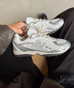 Alternative view of New Balance 204L
