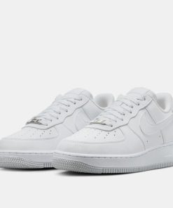 Alternative view of Women's Air Force 1 '07 Next Nature Shoes