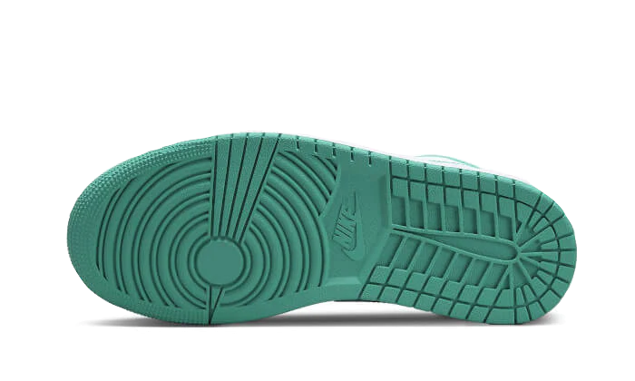 air jodan 1 Low New Emerald - Image 3
