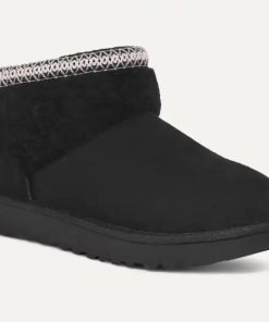 Alternative view of Women's Classic Ultra Mini Maxi Curly Boot