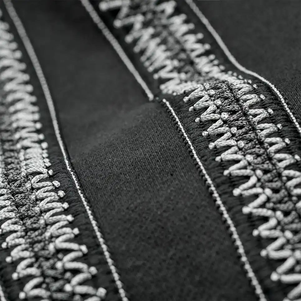 Homme Tasman Crewneck - Image 7