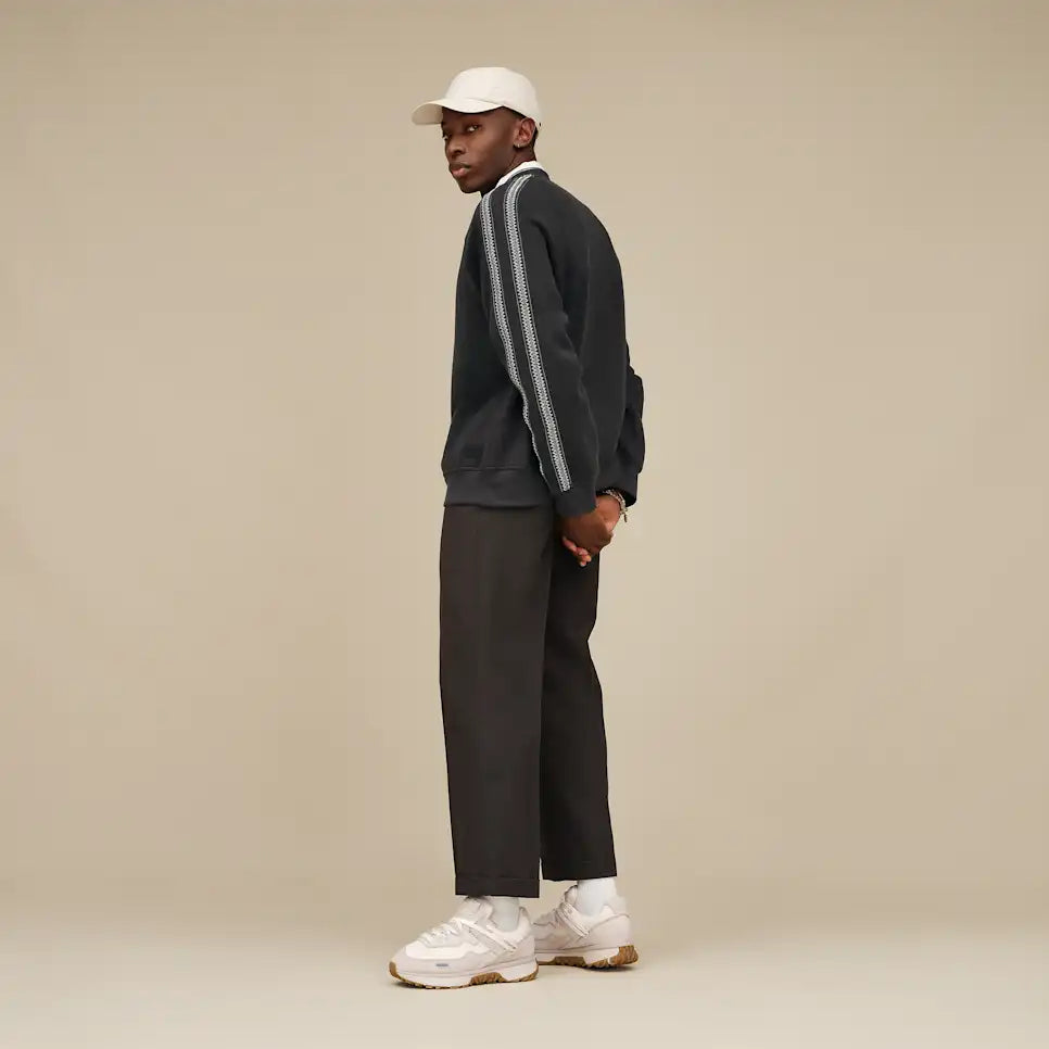 Homme Tasman Crewneck - Image 9