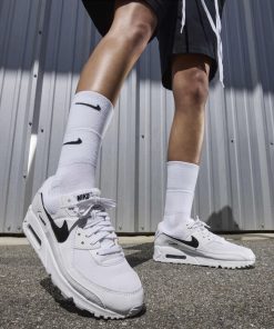 Alternative view of Women's Air Max 90 Shoes