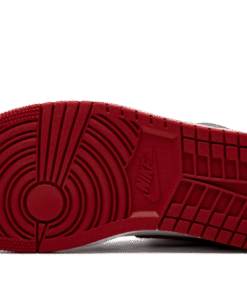 Alternative view of air jodan 1 Retro High Bloodline