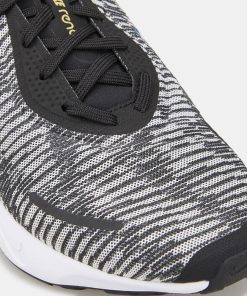 Women's Renew Run 4 Shoe