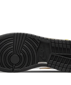 Alternative view of air jodan 1 Mid SE Multi Color (2022)