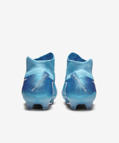 Phantom Luna 2 Elite FG Football Shoes