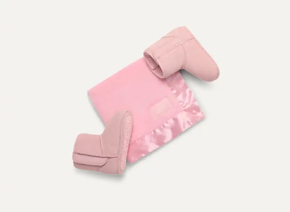 Baby Classic Boot And Lovey Blanket - Image 8