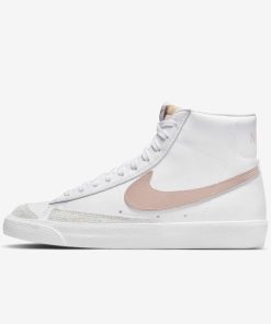 Women's Blazer Mid '77 Shoes