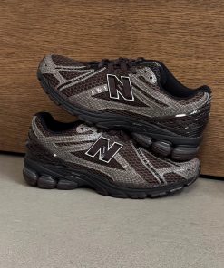 Alternative view of New Balance 1906R