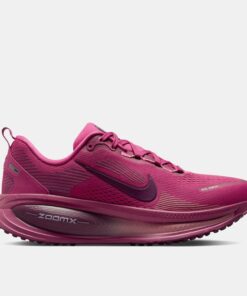 Alternative view of Women's Vomero 18 Road Running Shoes