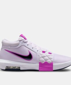 Men's LeBron Witness VIII Basketball Shoes