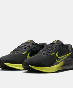 Alternative view of Men's Downshifter 13 Road Running Shoes