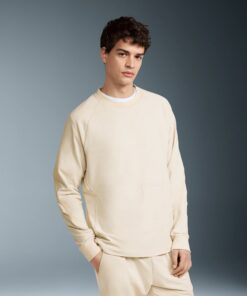 Alternative view of Movement Crew