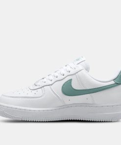 Alternative view of Women's Air Force 1 '07 Next Nature Shoes