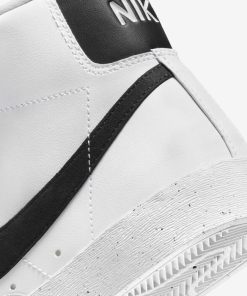 Women's Blazer Mid '77 Shoes