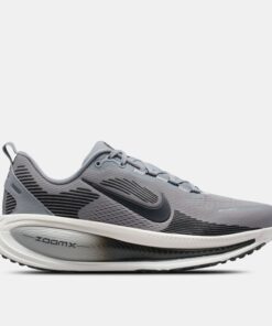 Men's Vomero 18 Road Running Shoes